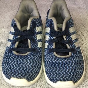 Toddler shoes